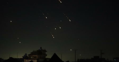 Izrael w ogniu. Są ranni po bezwzględnym ataku Hezbollahu