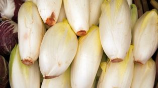 Nasi dziadkowie jedli często, dziś mało kto ją kupuje. Pomaga oczyszczać organizm i regenerować wątrobę