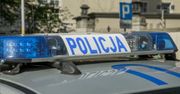Groźny wypadek na DK16 w Rogóźnie-Zamku. Samochód spadł do rzeki