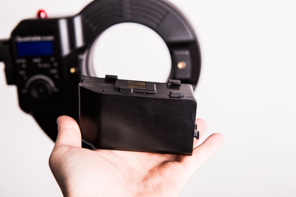 Ringflash Quantuum Quadralite Rx400 w praktyce - poza studiem 3