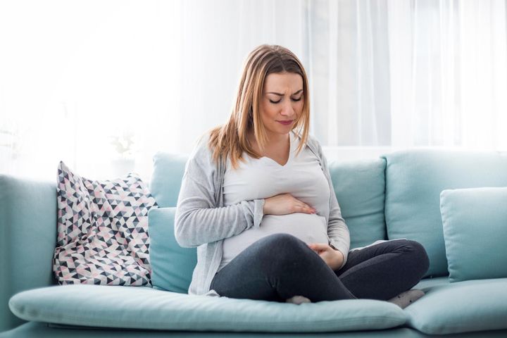 Biegunka może być jednym z pierwszych symptomów ciąży.