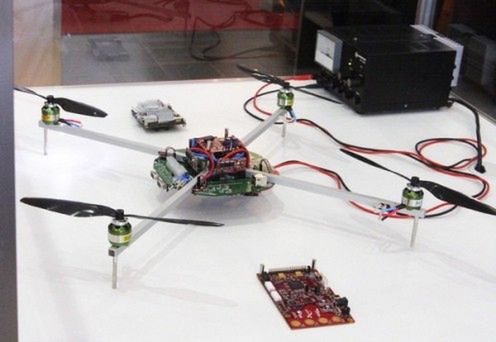 Latające roboty z dostępem do internetu i sieci komórkowej 2