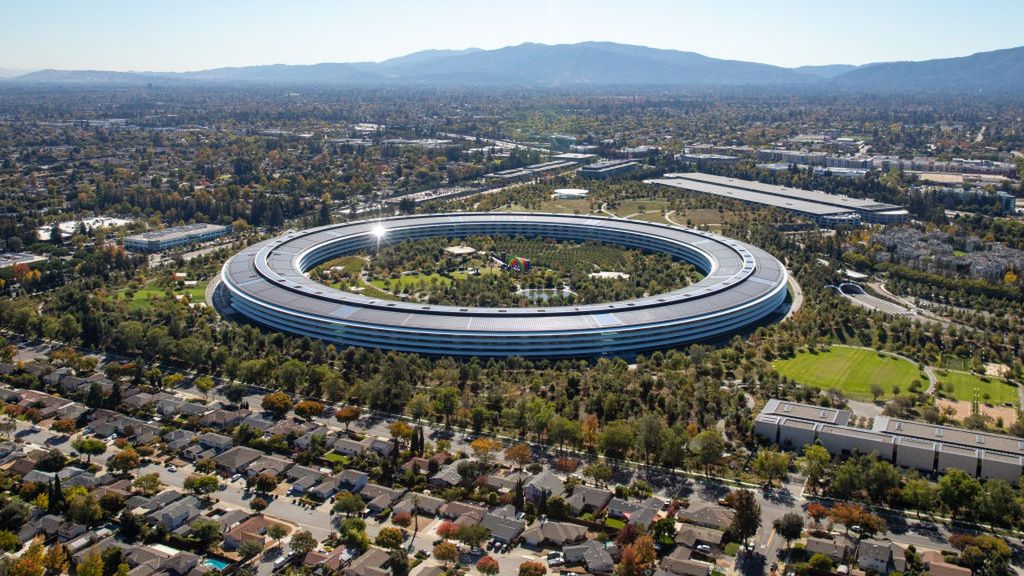 Apple Park z lotu ptaka