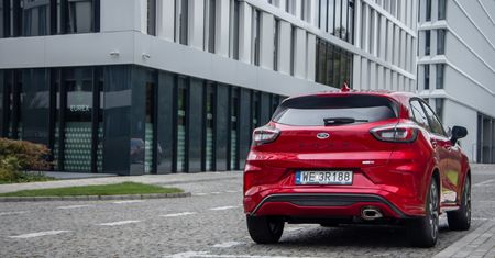 Test: Ford Puma z automatem tworzą zgraną parę, ale są jak przekąska na meczu