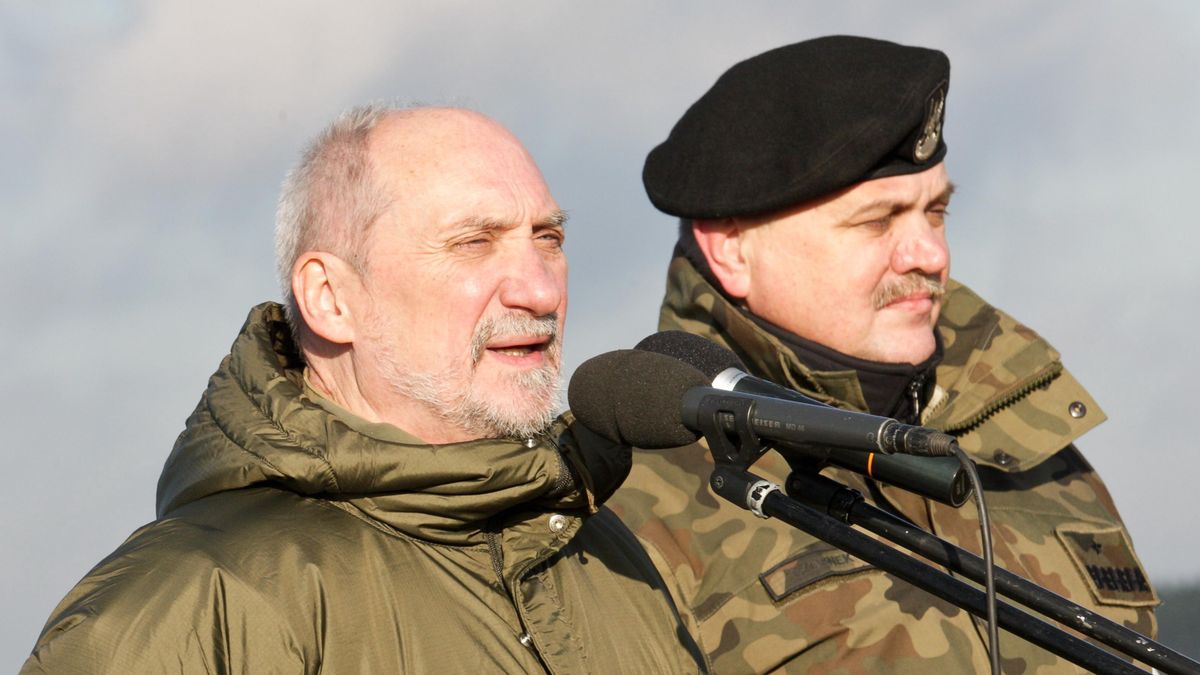 Mocne słowa o Macierewiczu. "Sabotaż w polskiej armii"
