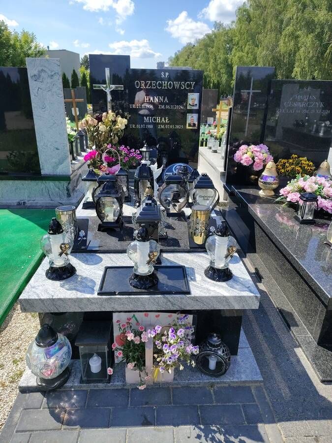 Grób Michała Orzechowskiego znanego jako DJ Hazel