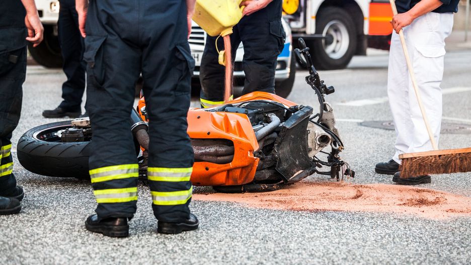 wypadek motocyklisty
