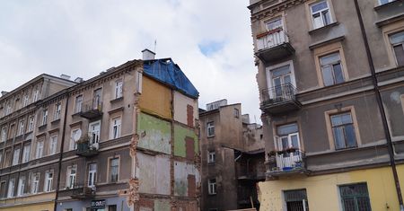 Kto jest winien zawalenia się kamienicy przy ul. Lubartowskiej? Dwie osoby usłyszały zarzuty