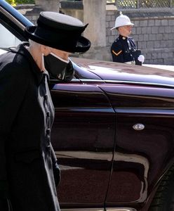 Samotna królowa Elżbieta. Członkowie rodziny królewskiej ruszają ze wsparciem