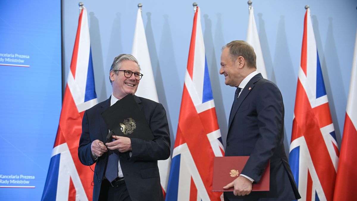 Donald Tusk, Keir Starmer
Warszawa, 17.01.2025. Premier RP Donald Tusk (P) i premier Wielkiej Brytanii Keir Starmer (L) na konferencji prasowej, po spotkaniu w KPRM w Warszawie, 17 bm. (ad) PAP/Marcin Obara
Marcin Obara
dyplomacja, konferencja prasowa, KPRM, polityk, polityka, premier, spotkanie, wizyta, zagraniczna