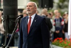 Macierewicz: "W stolicy powinien stanąć pomnik poświęcony Bitwie Warszawskiej"