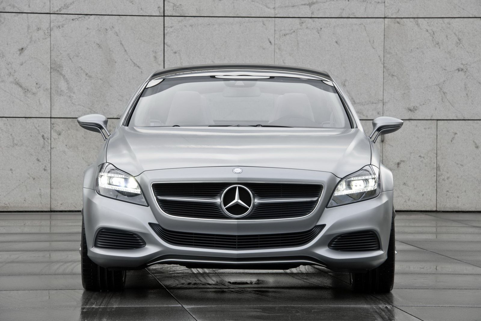 Mercedes-Benz-CLS-Shooting-Break-19
