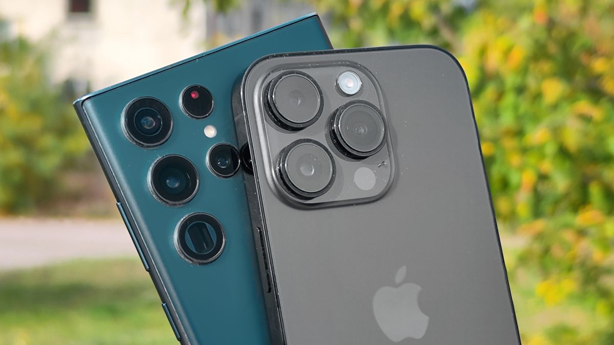 Samsung Galaxy S22 Ultra i iPhone 14 Pro