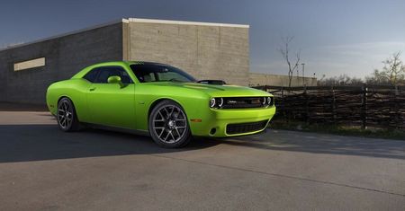 Odświeżony Dodge Challenger debiutuje!