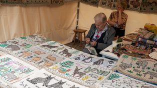 Piknik tkacki w Białymstoku. Mieszkańcy poznali bliżej tradycyjne tkactwo i spotkali się mistrzami tego rzemiosła