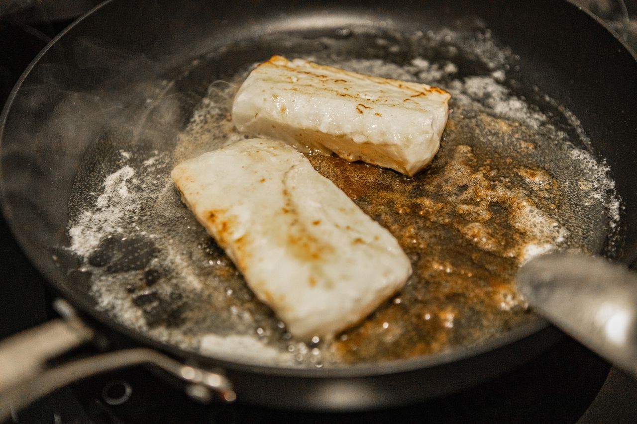 A brilliant way to fry fish