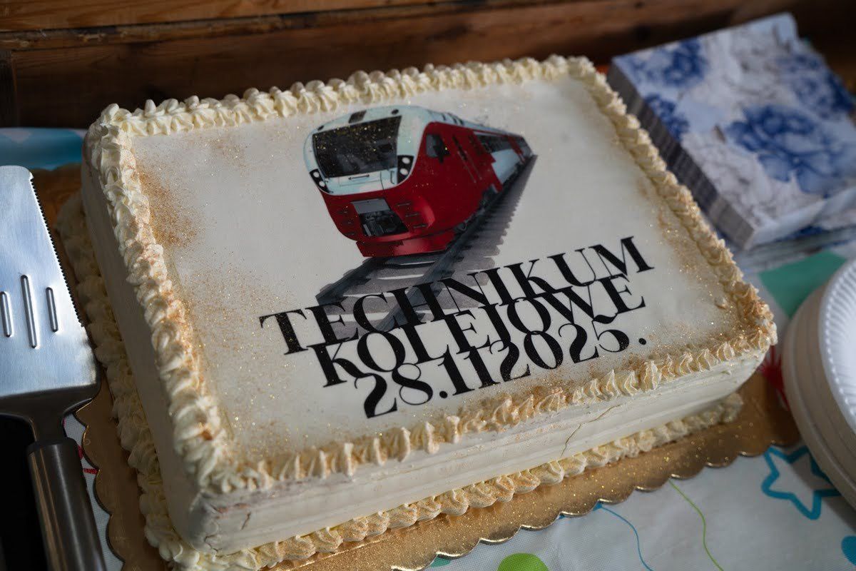 Pasowanie uczniów Technikum Kolejowego w Żarach