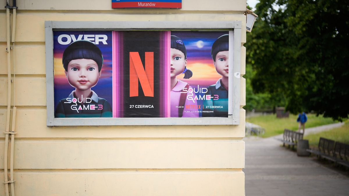 Daily Life In Warsaw
Posters advertising a new series of Quid Game on Netflix streaming are seen in Warsaw, Poland on 24 June, 2025. (Photo by Jaap Arriens/NurPhoto via Getty Images)
NurPhoto
advertising, promotional material, television series, entertainment, outdoor advertising, elections, binge-watching, media, brand promotion, global audience, international release, series launch, visual communication, pop culture, poland elections, quid game, new series, poland election, nurphoto, posters, subscription service, games, modern advertising., streaming, visual marketing, june 2025, television, 3, fanbase, tv, digital platform, tv show, jaap arriens, marketing campaign