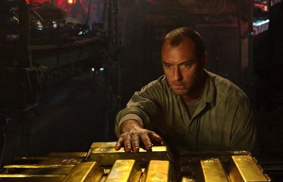 Jude Law w filmie "Black Sea" (wideo)