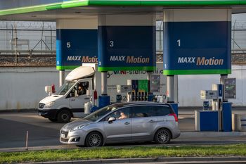 Czesi też wprowadzą limit cen na stacjach. Tyle będzie kosztować paliwo