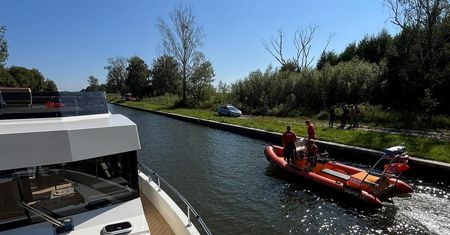Ciało w aucie na dnie Kanału Grunwaldzkiego. Policja o szczegółach