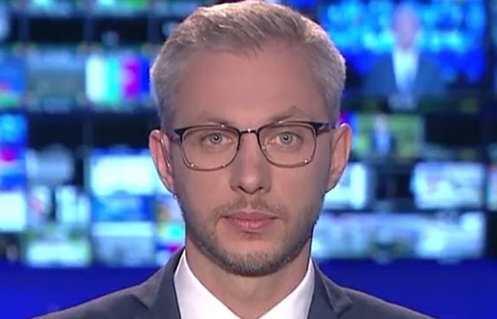 Damian Stanisławski prowadzącym serwisy w TVP Info