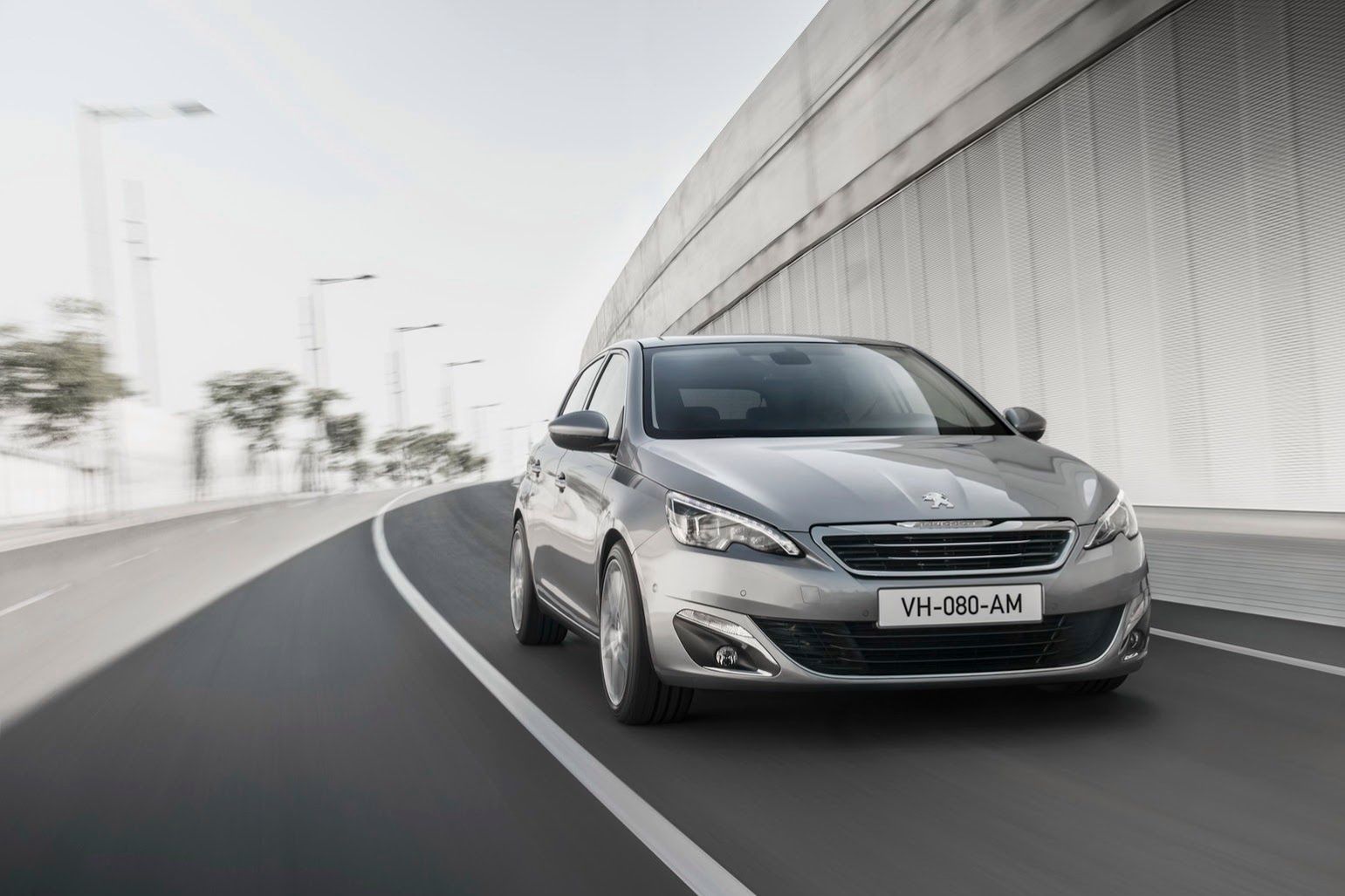 Nowy Peugeot 308 w obszernej galerii zdjęć 77