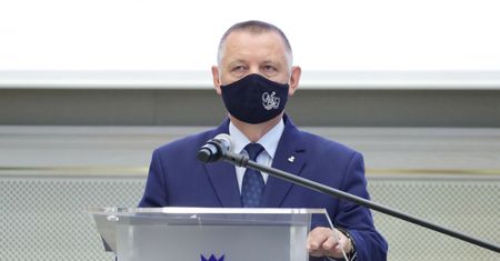 Wybory kopertowe. Banaś: będą zawiadomienie dotyczące najwyższych urzędów państwowych