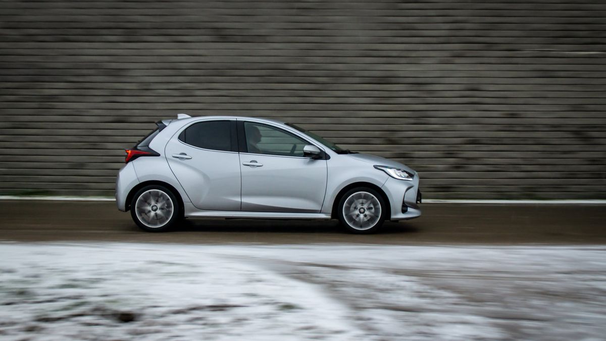 Mały hatchback z silnikiem 1,5l o mocy 116 KM – kiedyś "łapał się" na 250 zł, teraz będzie to 400 zł