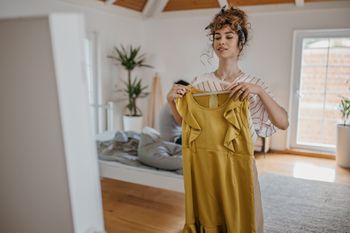 Kupują, noszą i zwracają. Niepokojący trend w zakupach online