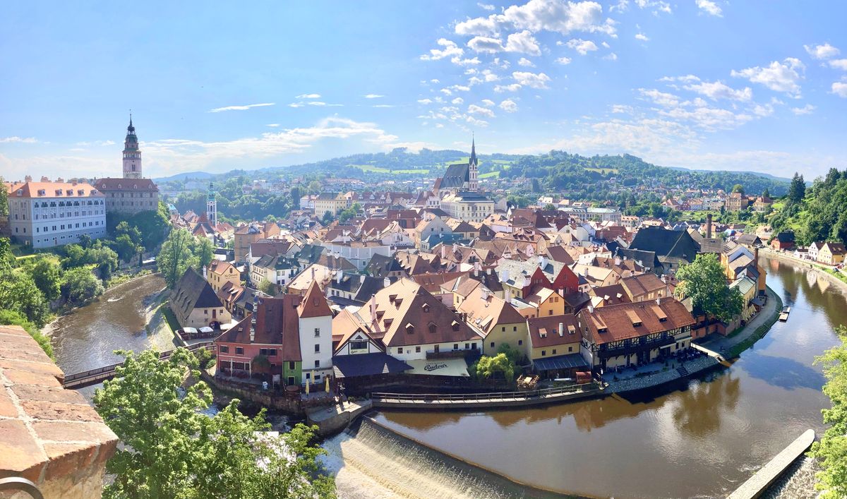 Czeski Krumlov zachwyca położeniem