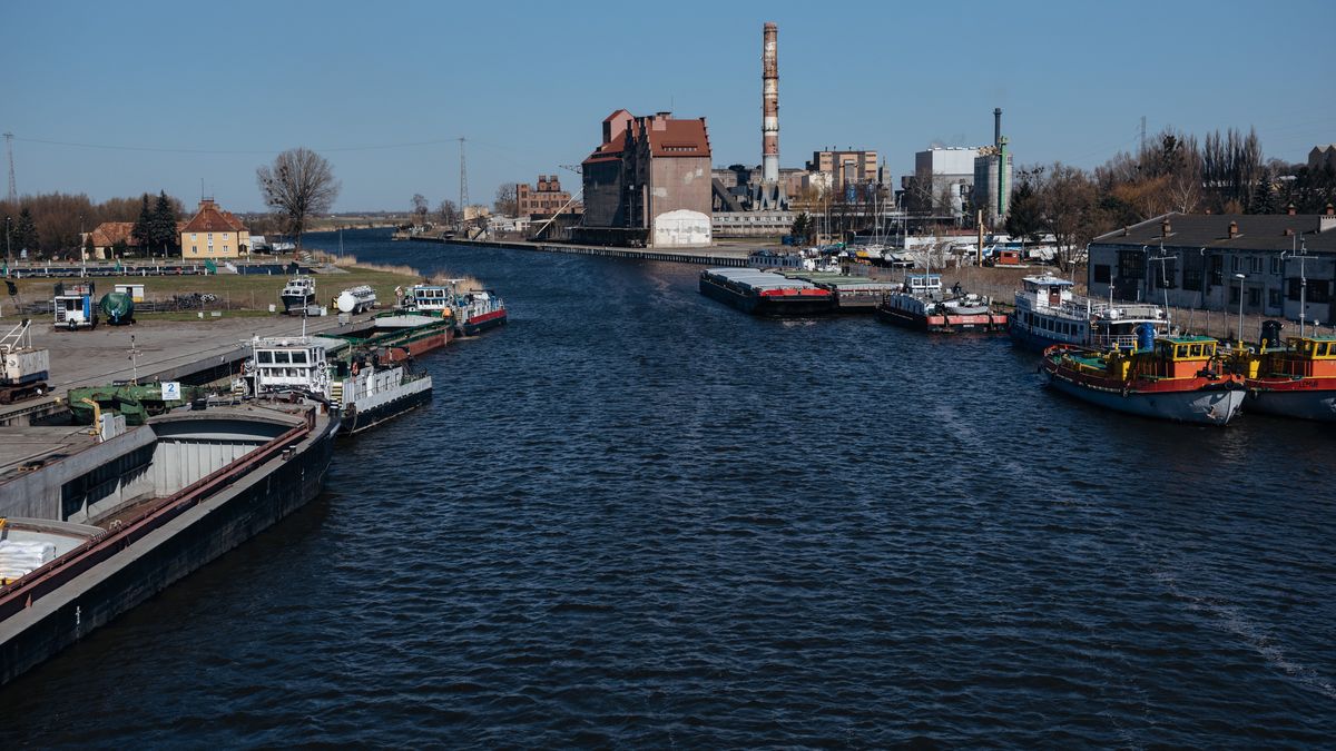 Port w Elblągu .
02.04.2019 Elbląg . Port w Elblagu . 
Fot. Bartosz Bańka / Agencja Wyborcza.pl
Fot. Bartosz Banka / Agencja Wyborcza.pl
manual, Elblag, port, /FR/