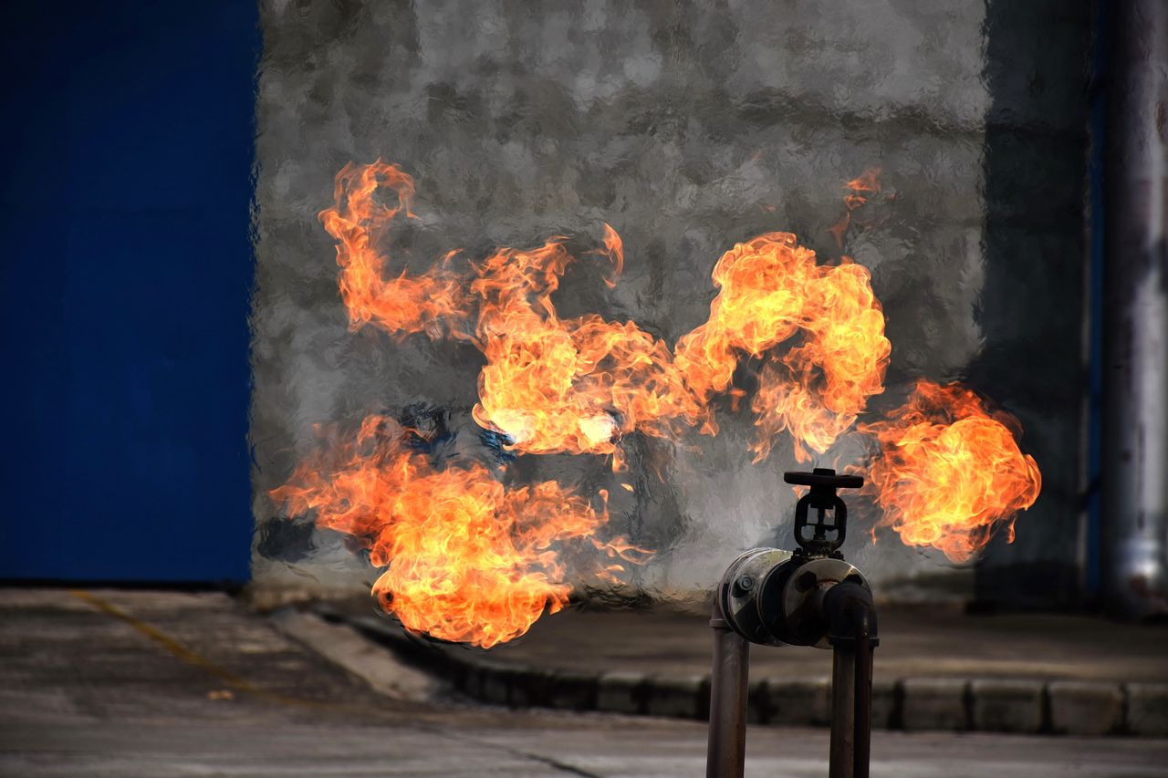 Skąd tak drogi gaz? Przez splot kilku czynników. Wyjaśniamy, co poszło nie tak