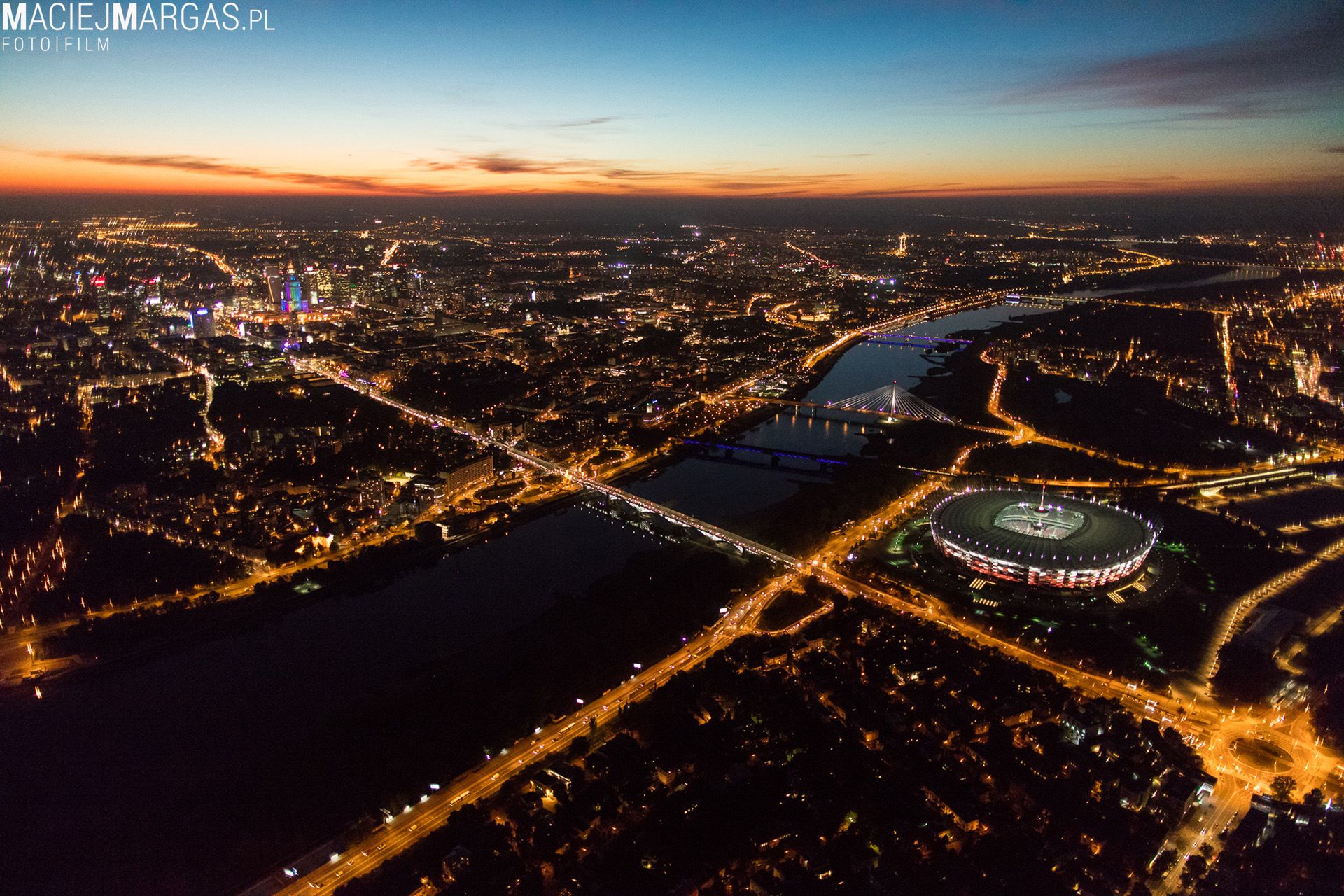 Niesamowita Warszawa w obiektywie Macieja Margasa 16