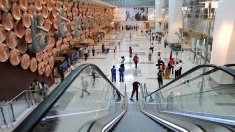 Super nowoczesny terminal lotniska w Delhi 1