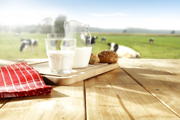 Pełnotłuste mleko to mleko, które ma co najmniej 3,2 % tłuszczu