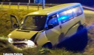 Nocny pościg policji w Skwierzynie. Skończyło się wypadkiem