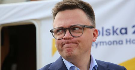 Komisja "lex Tusk" wciąż istnieje. Hołownia złamał prawo?