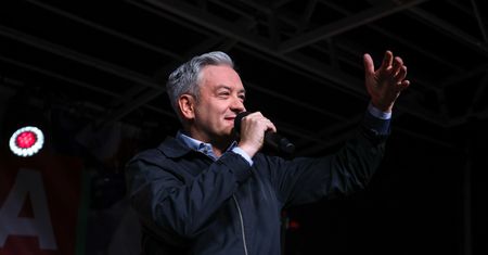 Biedroń: najważniejsze zadanie wykonane. "Skończył się PiS"