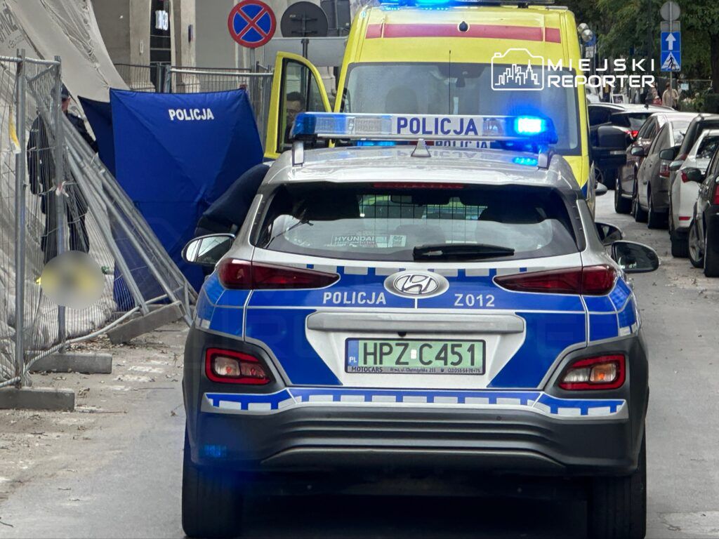 Warszawa: Tragedia w Śródmieściu. Mężczyzna skoczył z Mostu Poniatowskiego. Zginął na miejscu