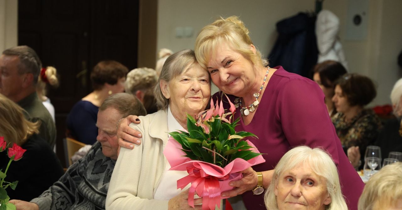 Słocin: Dzień Seniora. Spotkanie, życzenia i program artystyczny