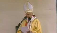 TVP Info wraca do pielgrzymki papieża sprzed 35 lat. Rusza "Dekalog według Jana Pawła II".