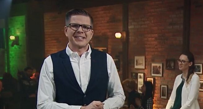 Filip Chajzer prowadzącym talk-show „18:45 Czas na zasady” w Onecie, sponsorem Okocim (wideo)