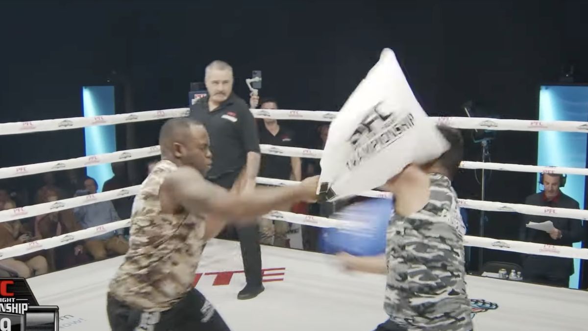 Walki na poduszki są coraz popularniejsze 