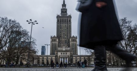 Hiszpanie piszą o Polsce. "Lider w pogrążonej w stagnacji Europie"