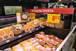 Gdzie wyrzucić opakowanie po mięsie? Niektórzy robią to źle