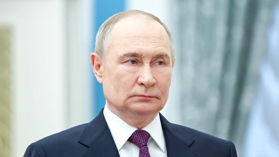 Russian President Vladimir Putin looks on during a ceremony at the Kremlin Senate Palace in Moscow, Russia, 22 May 2025. EPA/ALEXANDER KAZAKOV / SPUTNIK / KREMLIN POOL MANDATORY CREDIT Dostawca: PAP/EPA.