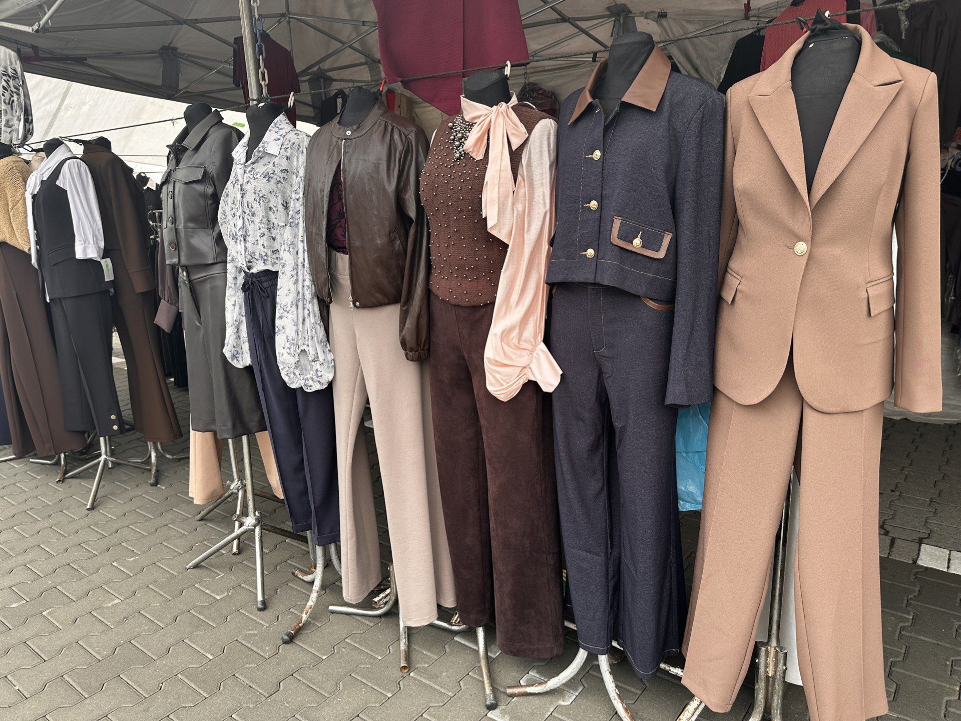 Jesienna moda z targu