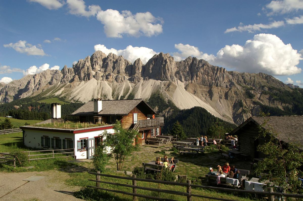 Włochy. Południowy Tyrol zaczyna przyjmować turystów