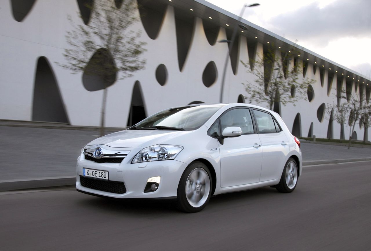 Toyota Auris Hybrid